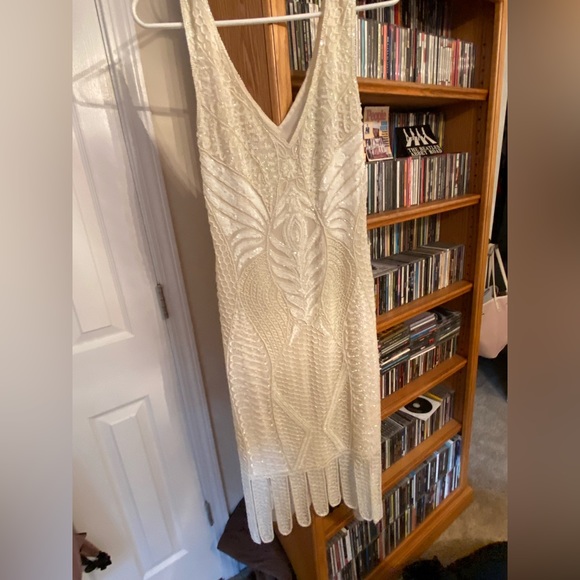 AMAZING White Flapper Dress - Picture 6 of 10